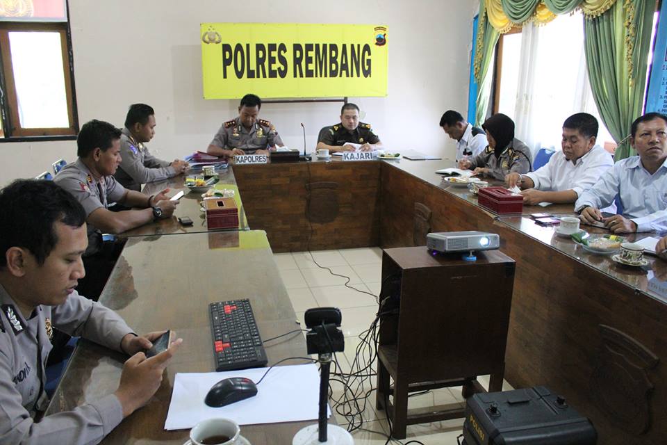 Kapolres Rembang Ikuti Vicon Penandatanganan Nota Kesepahaman Antara KPK, Jaksa Agung dan Polri