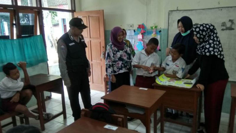 Bhabinkamtibmas Sriwedari Surakarta Inisiasi Edukasi Kesehatan