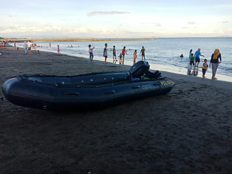 Polres Cilacap Siagakan Kapal Di Pantai Teluk Penyu