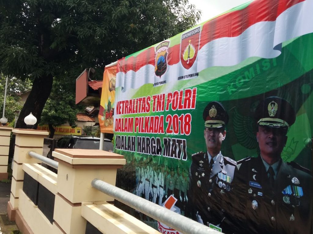 Gambar Kartun Pasangan Tni Ad Bestkartun