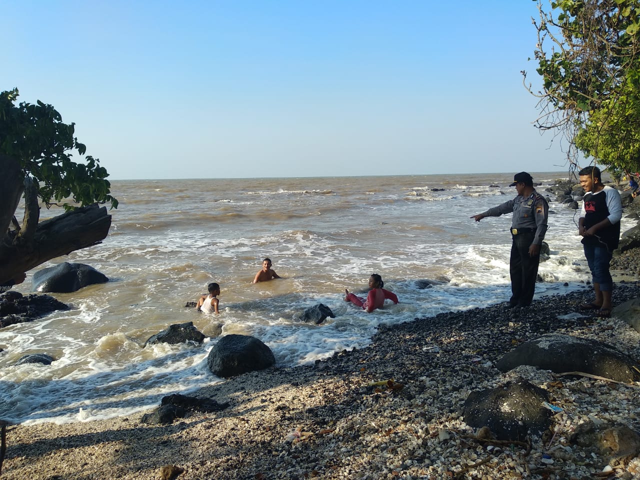 Angin Kencang Dan Ombak Meninggi Wakapolsek Ingatkan