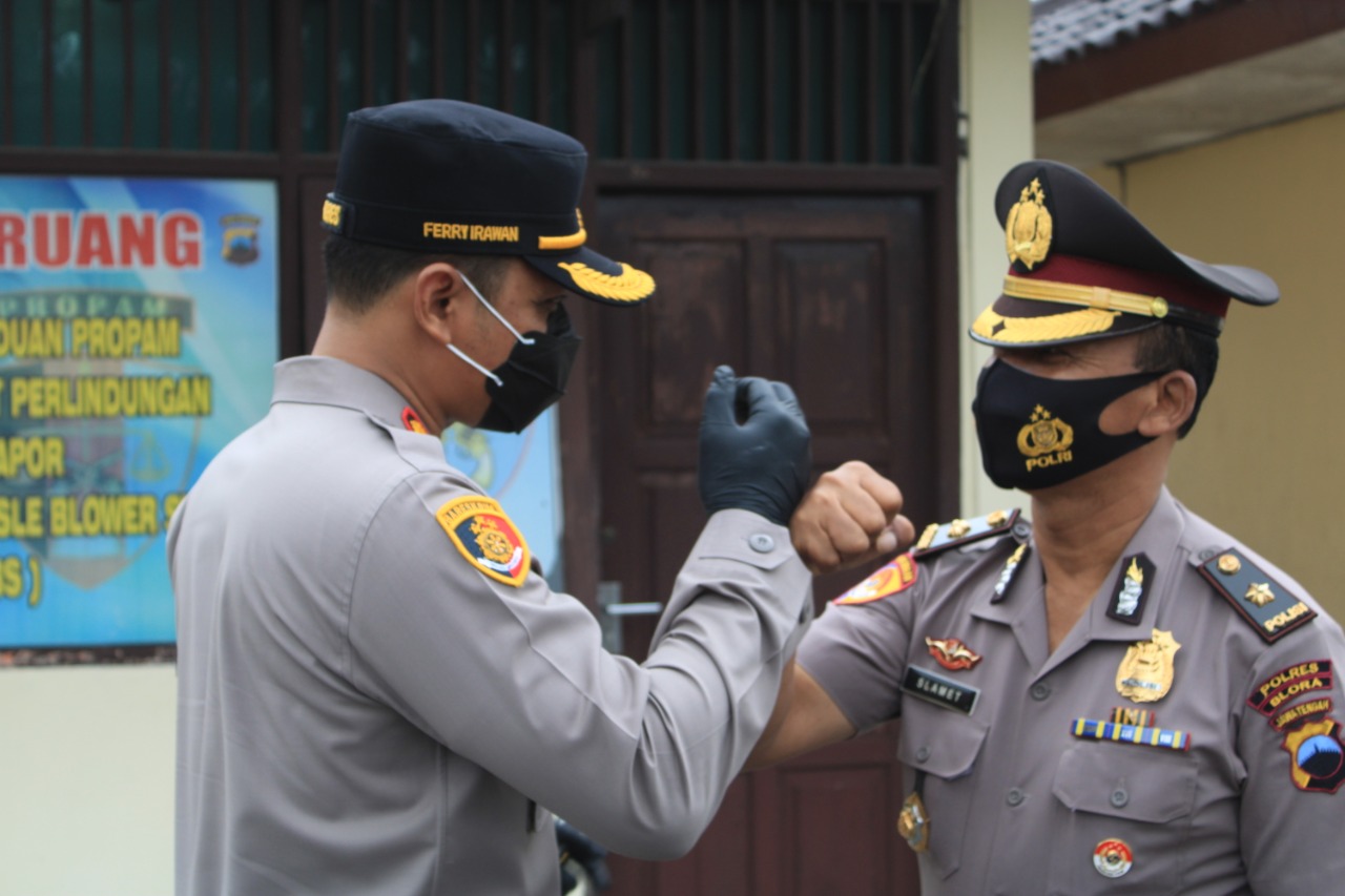 Tahun Baru 2021, 135 Anggota Polres Blora Mendapat Kenaikan Pangkat