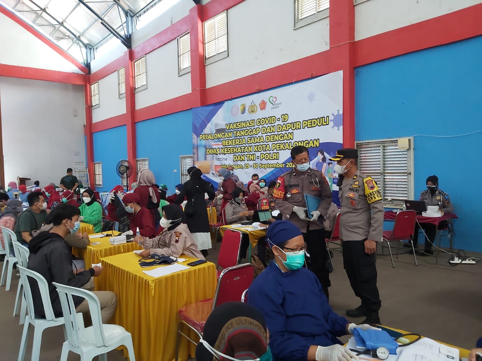 Gerai Vaksinasi Polres Pekalongan Kota Gandeng Relawan Pekalongan Tanggap Targetkan 4.000 orang Dua Hari