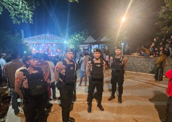 Peleton Dalmas Sat Samapta Polresta Pati Amankan Pertunjukan Dangdut di Desa Bermi
