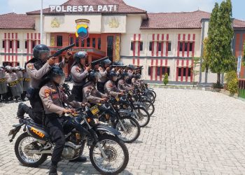 Jelang Pemilu 2024, Pasukan Dalmas Polresta Pati Gelar Latihan Bersama