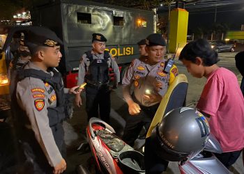 Polresta Pati Terjunkan Peleton Gabungan Siaga dan Peleton Dalmas Sisir Malam Antisipasi Kejahatan Jalanan