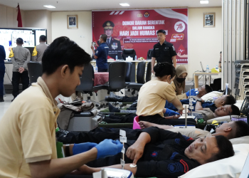 HUT Humas Polri Ke-73, Polda Jateng Gandeng Wartawan Laksanakan Donor Darah