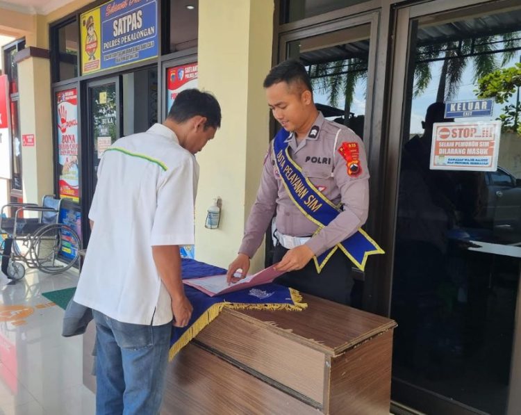 Tingkatkan Kenyamanan, Satpas SIM Polres Pekalongan Kini Dilengkapi Duta Pelayanan